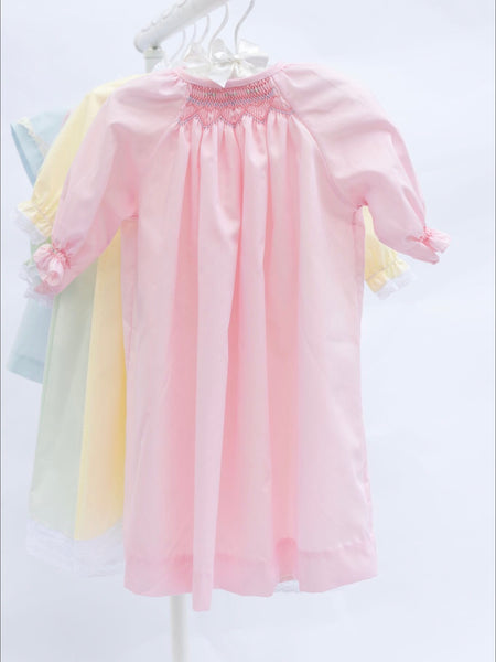 Do Say Give Girls Hand Smocked Heart Daygown